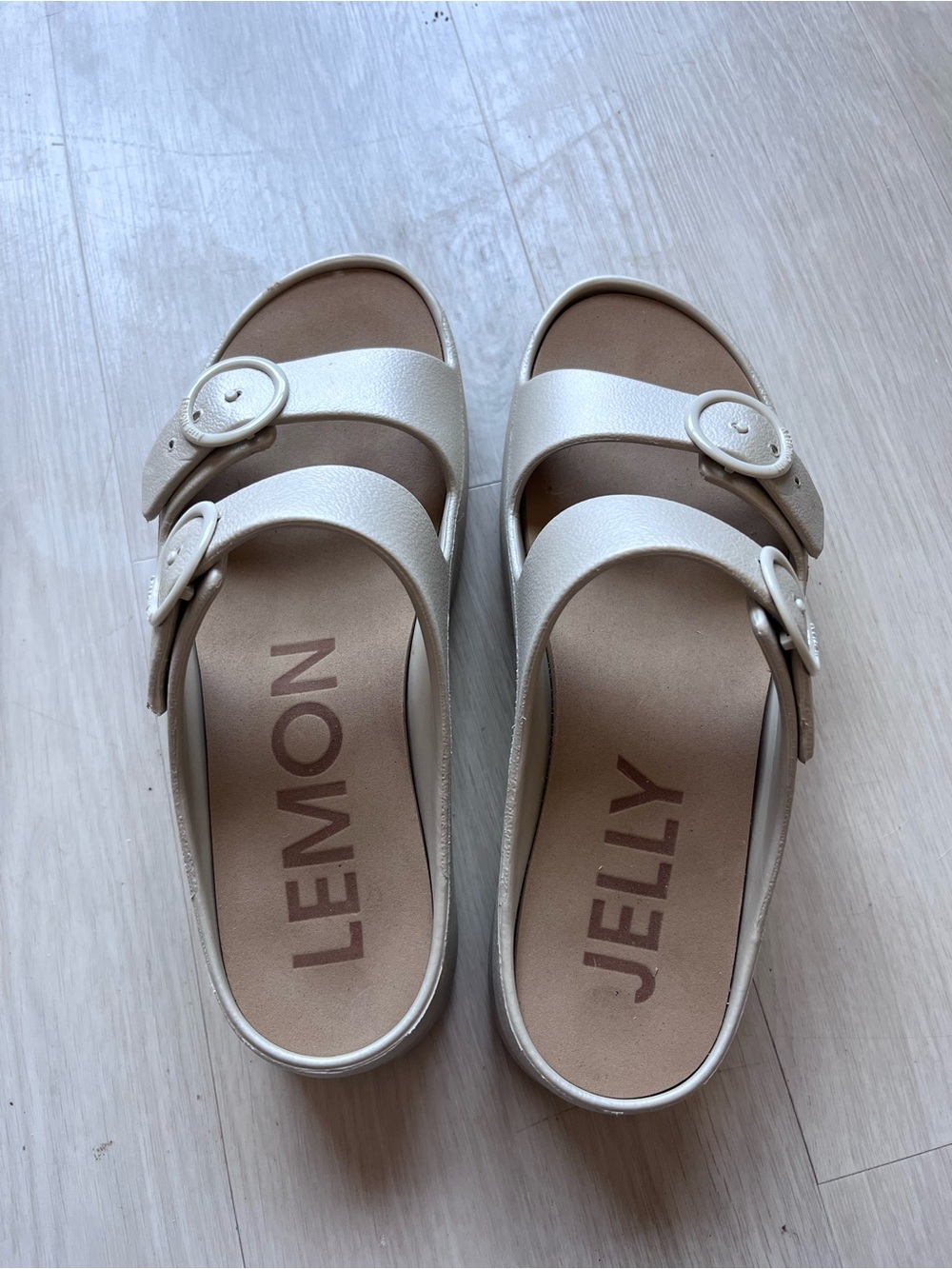 Lemon Jelly Women's Cream Double-Buckle Slide Mules